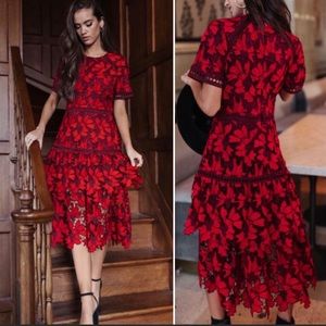 Gorgeous Bohme rose lace midi dress